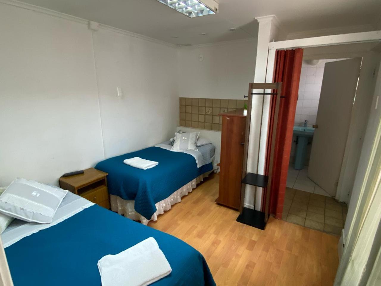 Karol Hostal プンタアレナス エクステリア 写真