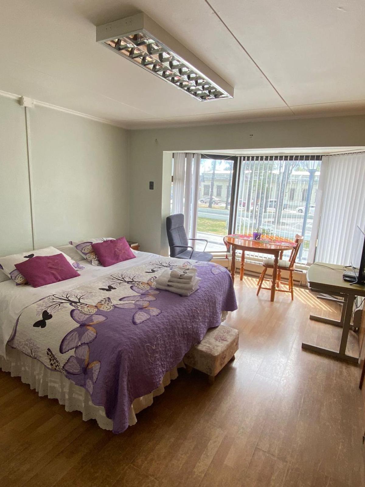 Karol Hostal プンタアレナス エクステリア 写真